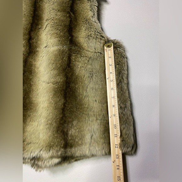 Cashmere blend vest NEW Fenn Wright Manson Faux Fur Collared Brown Black large - Picture 12 of 12